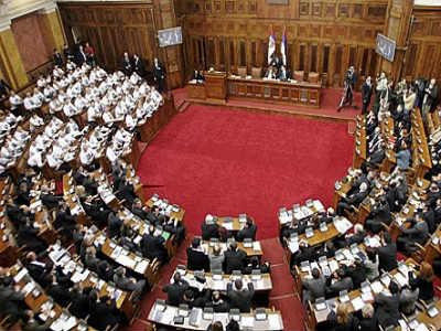 Skupština Srbije usvojila poseban zakon o projektu Beograd na vodi