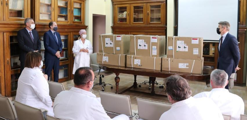 KCUS-u i Općoj bolnici uručeno sedam respiratora