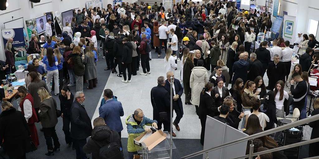 Srednje škole predstavljanje