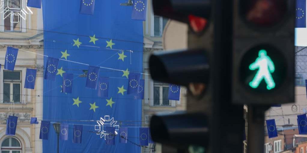EU