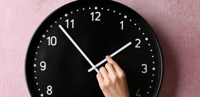 Koje evropske zemlje i ove godine vraćaju kazaljke unazad