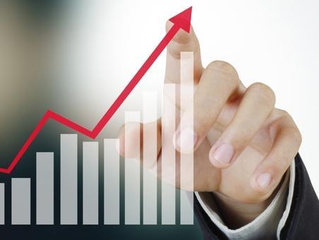 Rast industrijske proizvodnje od 4,9 odsto