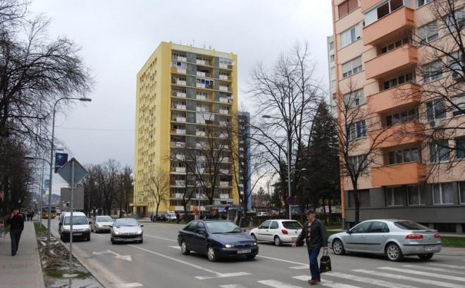 Prepolovljena prodaja stanova