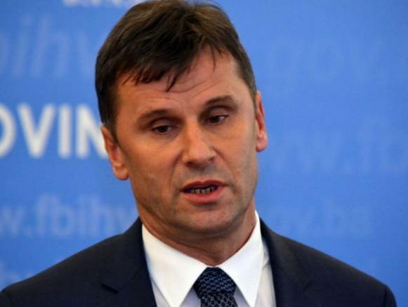 Novalić: Provođenje reformi smanjilo nezaposlenost