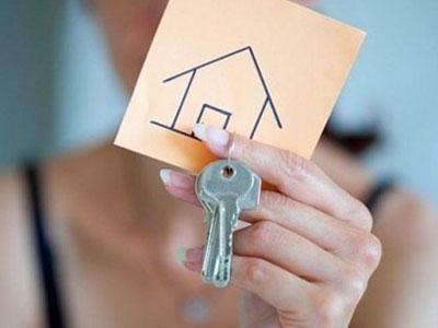 Grčka: Zbog krize cijene nekretnina niže za 33 posto