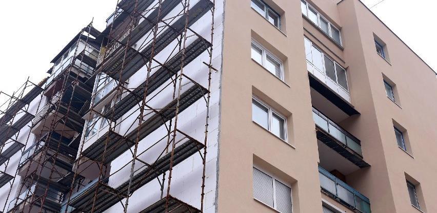 Još sedam stambenih objekata u Zenici dobija novu termo-izolacionu fasadu