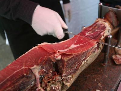 Suho meso kupovati u registrovanim objektima