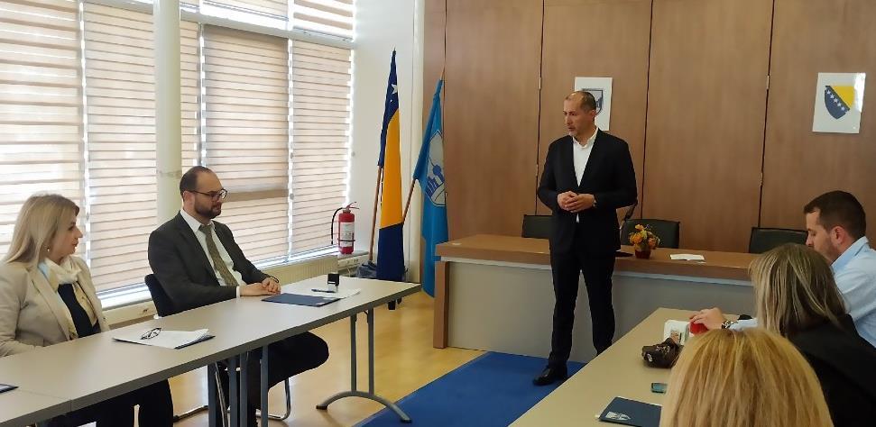 Općina Novo Sarajevo podržala rad deset osnovnih škola sa ukupno 105.000 KM