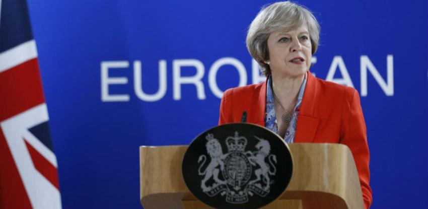 May: Britanija priprema nove prijedloge u pregovorima o Brexitu