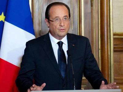 Hollande će predvoditi ceremoniju odavanja počasti žrtvama napada u Parizu