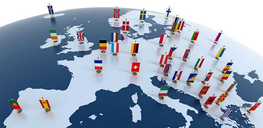 Tri zemlje EU spuštaju rampu na proširenje