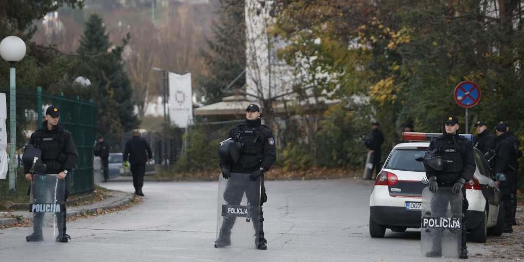 policija