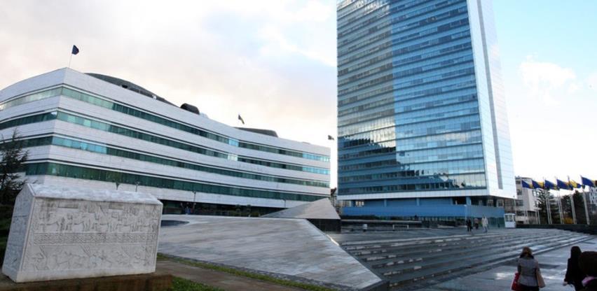 Objavljena publikacija: Ko su najveći budžetski korisnici, koliko se troši na njihove plate...?