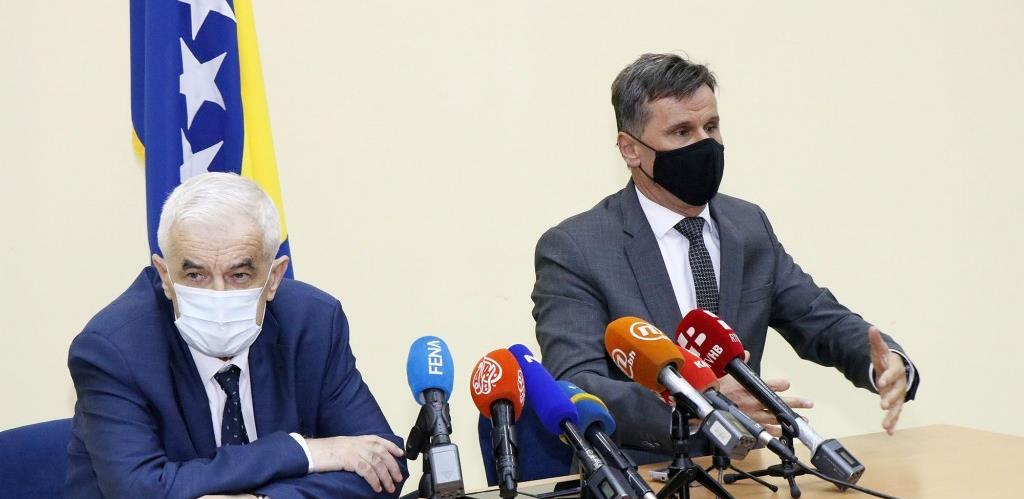 Novalić najavio kupovinu ruskih vakcina po cijeni od 17 eura