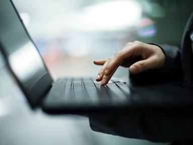 Pet stvari koje morate maknuti s Facebooka, i to odmah!