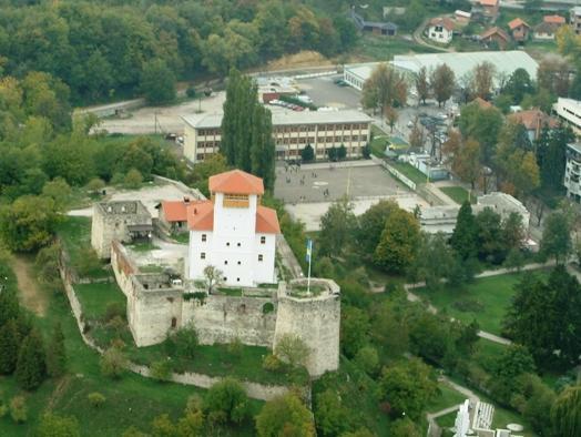 Gradačac: Održana predavanje na temu zadružnog sektora u BiH