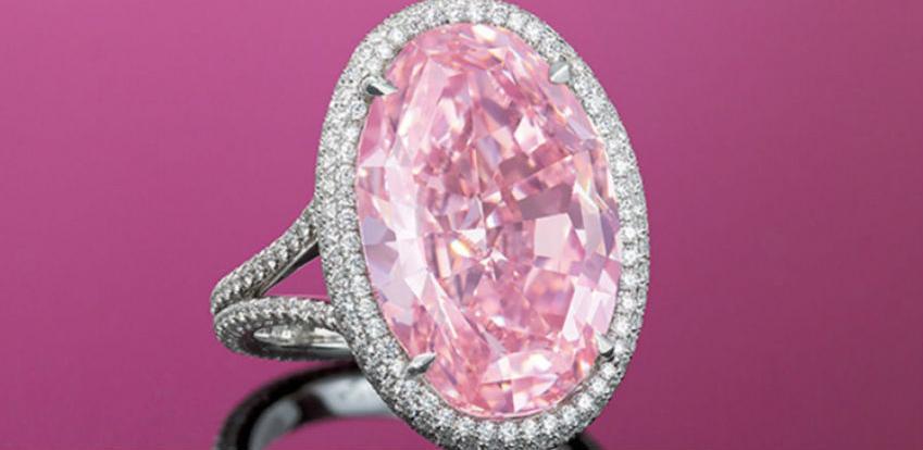 Ružičasti dijamant prodat za 32 miliona dolara