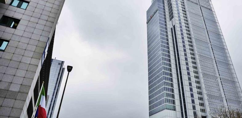 intesa sanpaolo