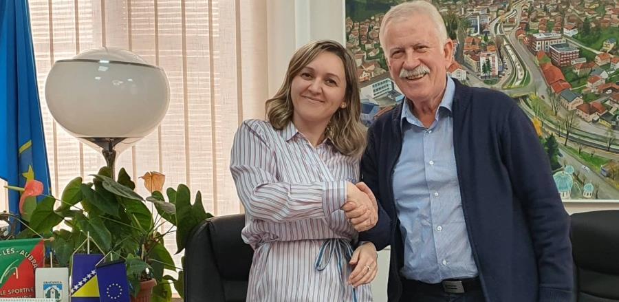 Grad Gračanica i Caritas Švicarske podržavaju proizvođače jagoda