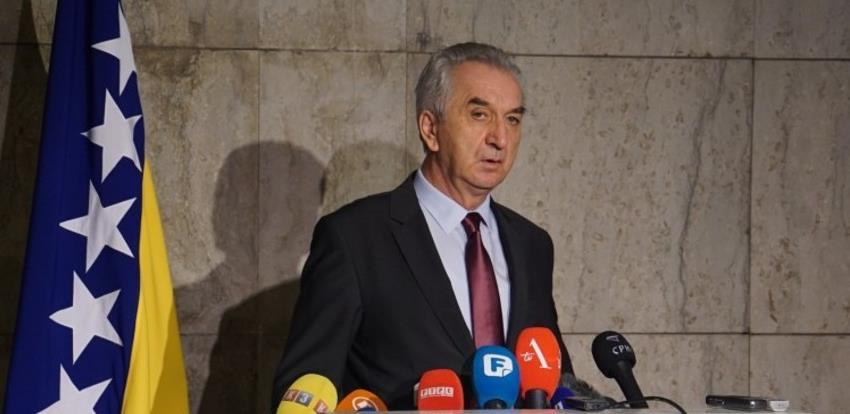 Šarović o COVID mjerama: Borimo se s posljedicama nerada cijelog sistema