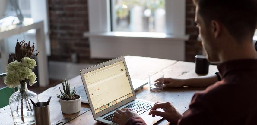 Besplatne profesionalne edukacije u okviru projekta "All4R & D"