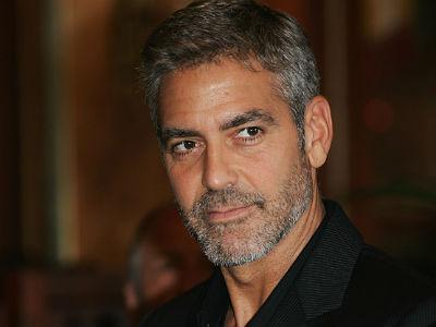 Clooney režira film o britanskom skandalu s prisluškivanjem telefona
