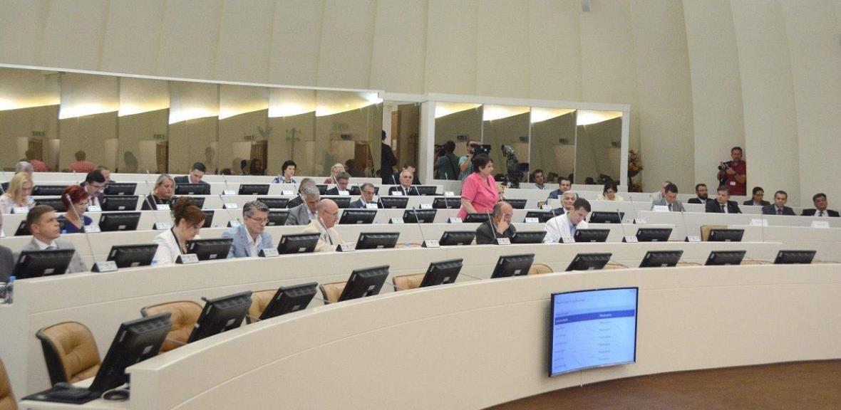 Usvojeni amandmani o povećanju osnovice plate u institucijama BiH