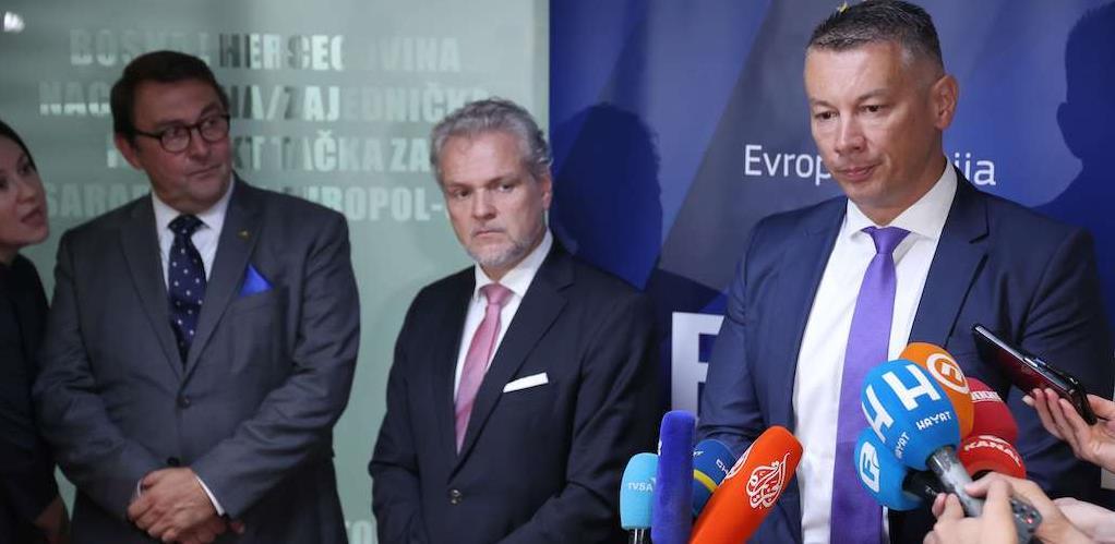 nešić
