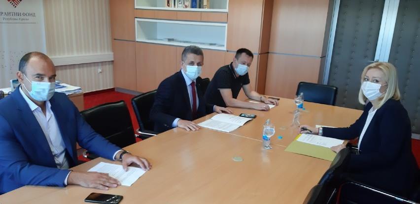 Raiffeisen banka i Garantni fond RS zaključili ugovor o garantnom aranžmanu