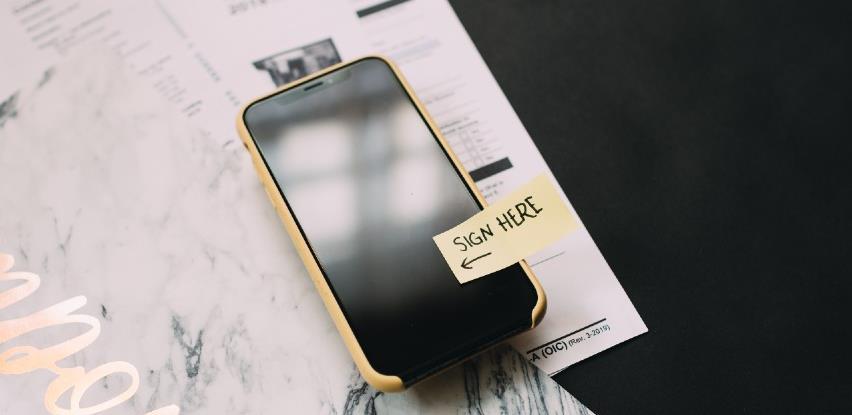 Uprava za indirektno oporezivanje počinje izdavati kvalifikovani digitalni potpis