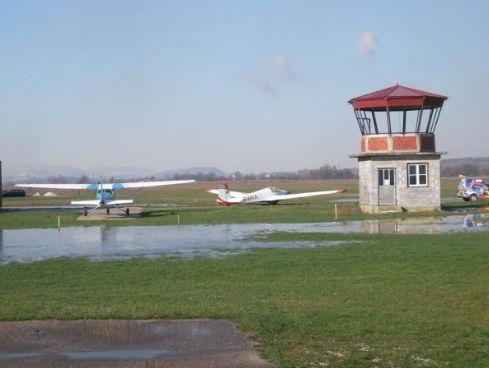 Deset mjeseci od osnivanja JP Aerodrom Bihać ima samo upravljačku strukturu