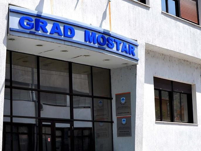 Na provjeru dokumenata u FBiH najviše se čeka u Mostaru i Posušju