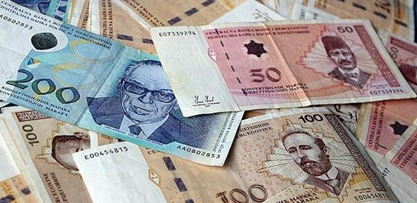 Za povećanje plata vlada RS izdvaja 60, a lokalne zajednice 20 miliona KM