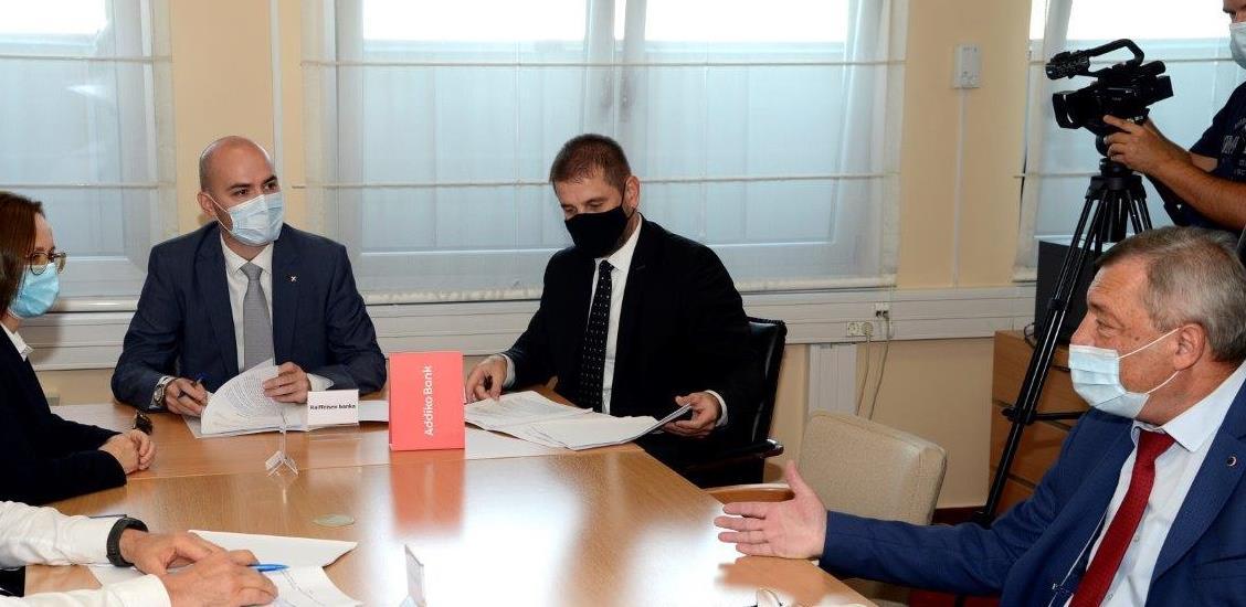Potpisani novi ugovori sa bankama, garantovan plasman 36 miliona KM kredita