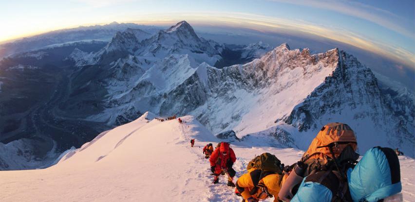 Nepalska vlada usvojila nova pravila za penjanje na Mount Everest
