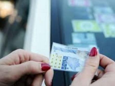 Od 5. decembra ove godine stiker naljepnice u postupku registracije vozila