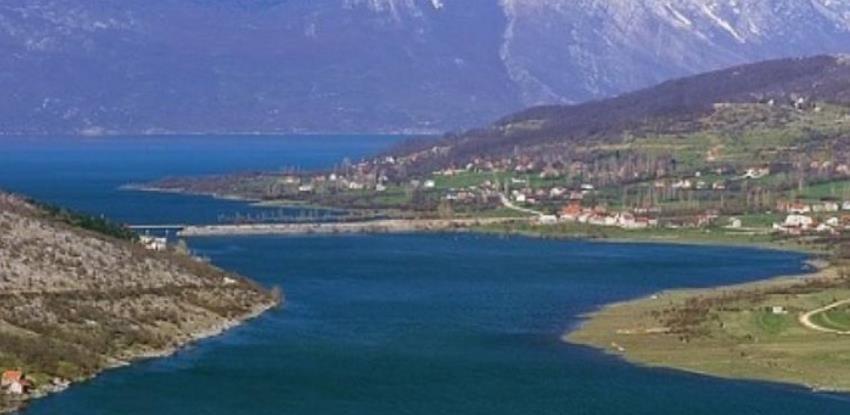 Hrvatska sama sebi dodijelila koncesiju za korištenje Buškog Jezera, Livno šutke pristalo