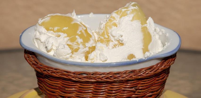 Uprava za indirektno oporezivanje prodaje sir i paprike u pavlaci