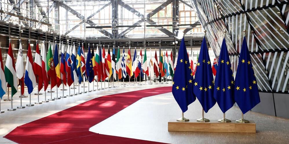 EU