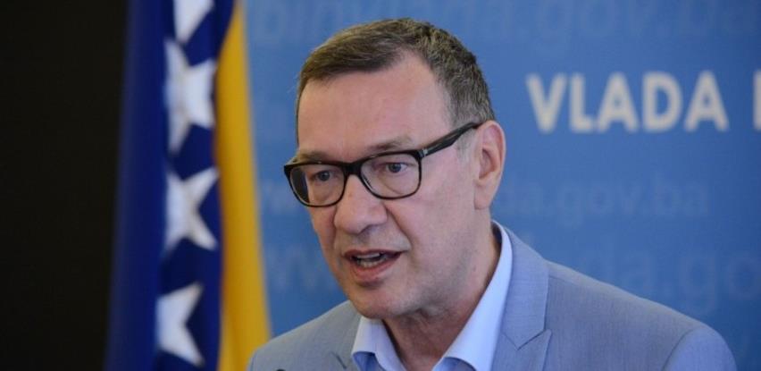 Kantonalni zavodi zdravstvenog osiguranja raspolažu s oko 1,4 milijardi KM