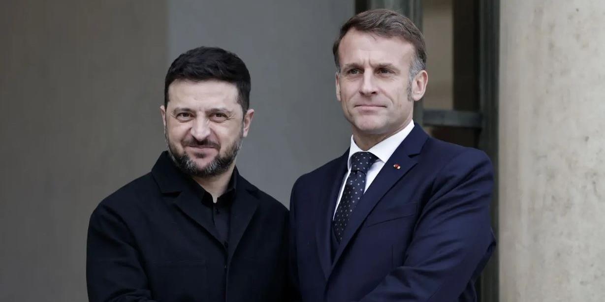 Macron i Zelenski