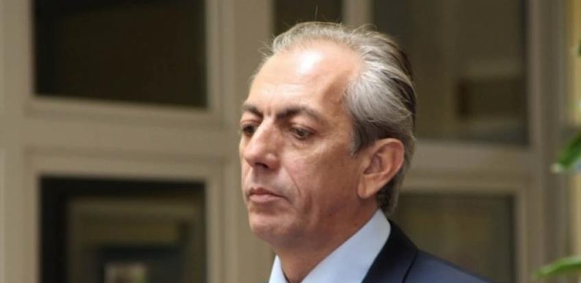 Zbog korona-derneka: Nihad Fejzić razriješen dužnosti u Naučnom tijelu