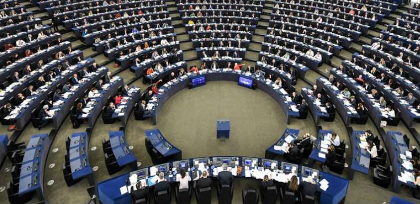 Desničari u EP-u trošili novac na skupa jela i darove