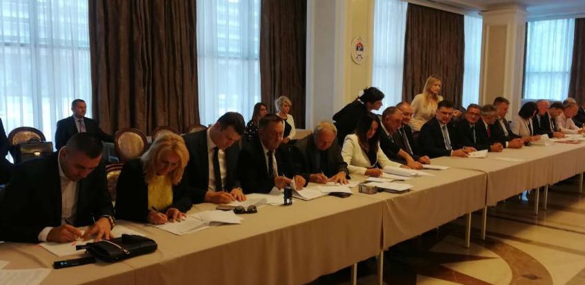 200.000 eura za izgradnju sportsko-rekreativnog centra "Luke"