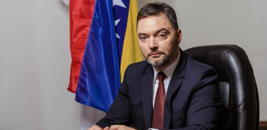 Košarac: Neprihvatljiva izgradnja nuklearnog odlagališta na Trgovskoj gori