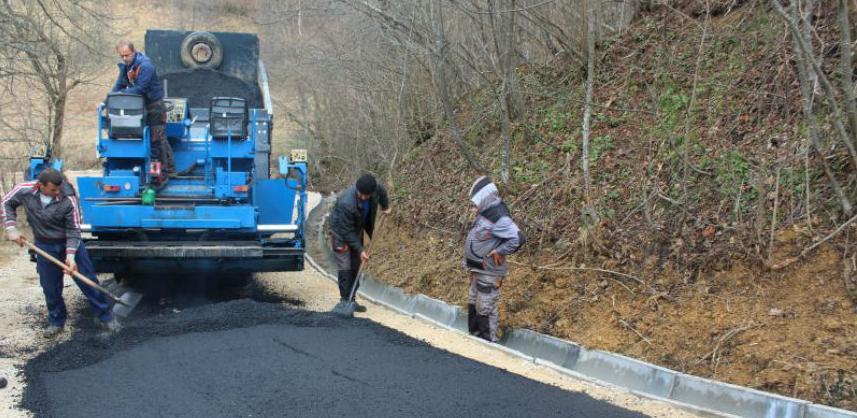 Izgradnja mosta i asfaltiranje lokalnih puteva