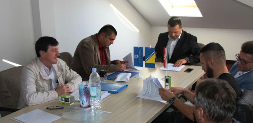 Potpisan ugovor za projekt sanacije divljih deponija u Orašju