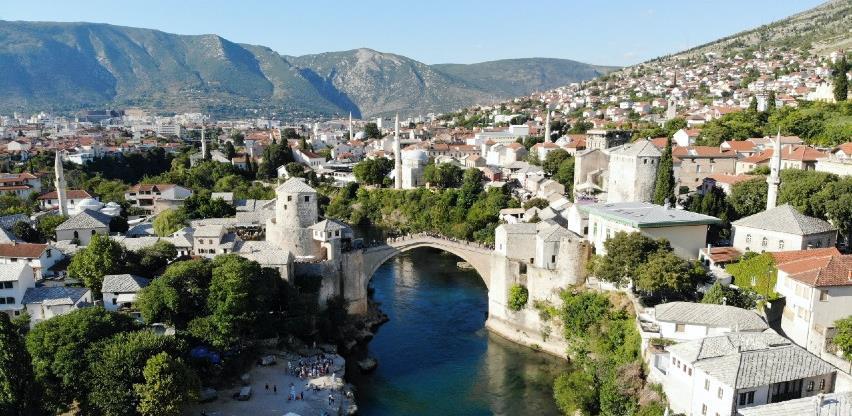 Iz kojih zemalja su turisti najviše boravili u BiH u julu