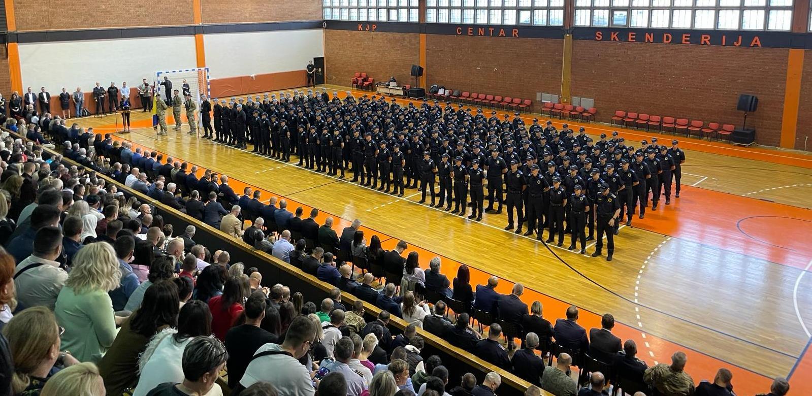 policija