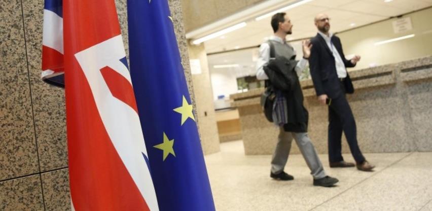 EU i Britanija intenzivno angažovani na postizanju sporazuma o budućim vezama